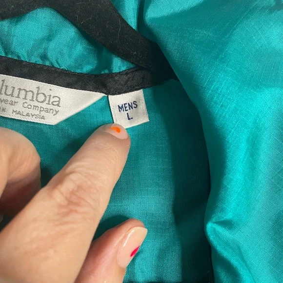 Vintage Columbia Windbreaker jacket. Mens size large - Picture 14 of 15